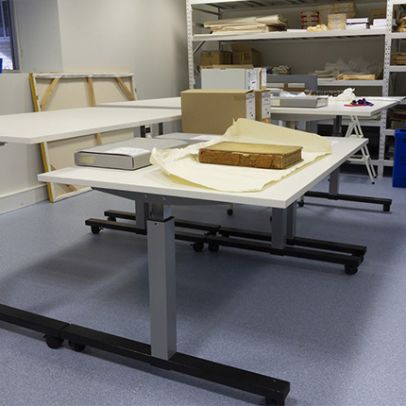 Pneumatic Workbenches